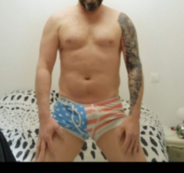 Nor - Annonces gay à Boudevilliers Profil de Nor, 30 ans, Annonces gay à Boudevilliers (Neuchâtel)