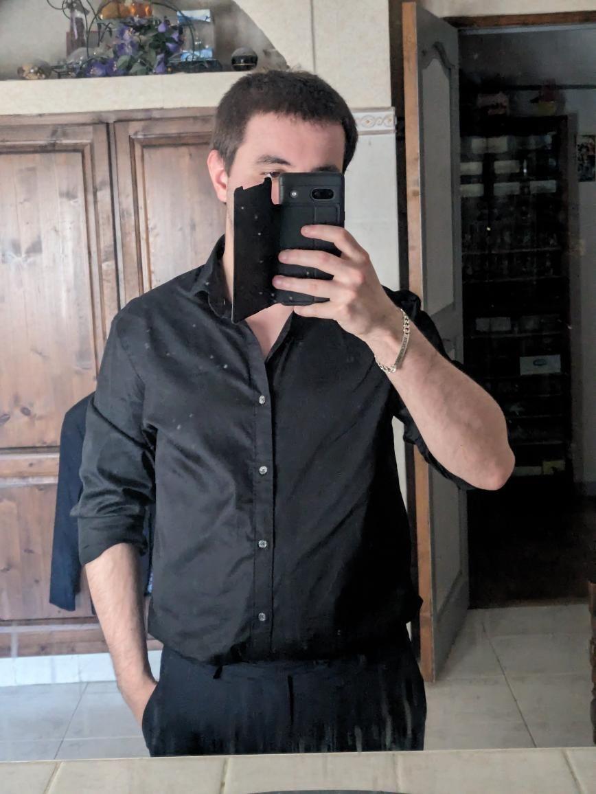 Fodil - Annonces gay à Le Landeron Profil de Fodil, 40 ans, Annonces gay à Le Landeron (Neuchâtel)