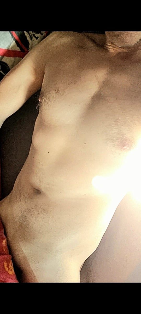 Anders - Annonces gay à Les Geneveys-sur-Coffrane Profil de Anders, 40 ans, Annonces gay à Les Geneveys-sur-Coffrane (Neuchâtel)