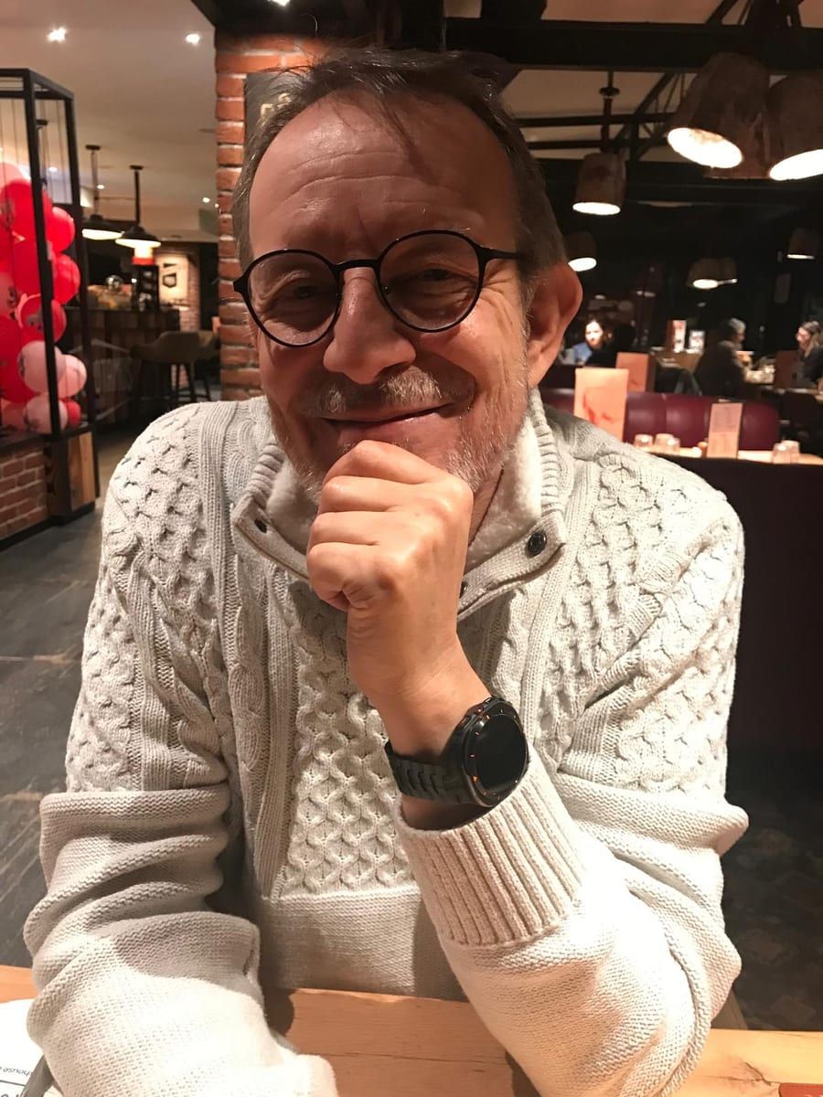 Clint - Annonces gay à Vilars NE Profil de Clint, 40 ans, Annonces gay à Vilars NE (Neuchâtel)
