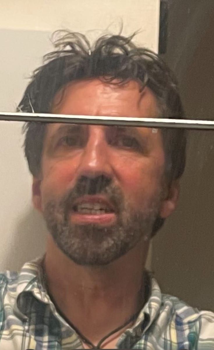 Saveriu - Annonces gay à Valangin Profil de Saveriu, 29 ans, Annonces gay à Valangin (Neuchâtel)