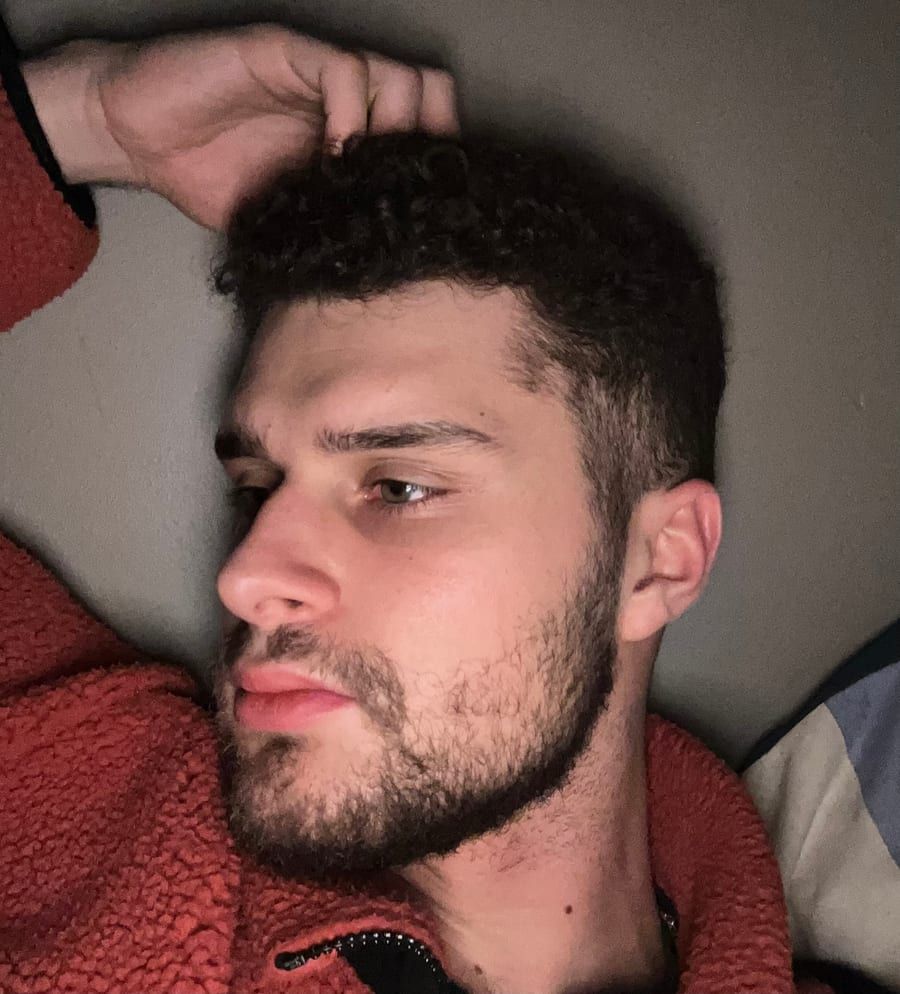 Wilton - Annonces gay à Enges Profil de Wilton, 37 ans, Annonces gay à Enges (Neuchâtel)