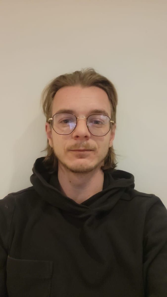 Reynold - Annonces gay à Vilars NE Profil de Reynold, 29 ans, Annonces gay à Vilars NE (Neuchâtel)