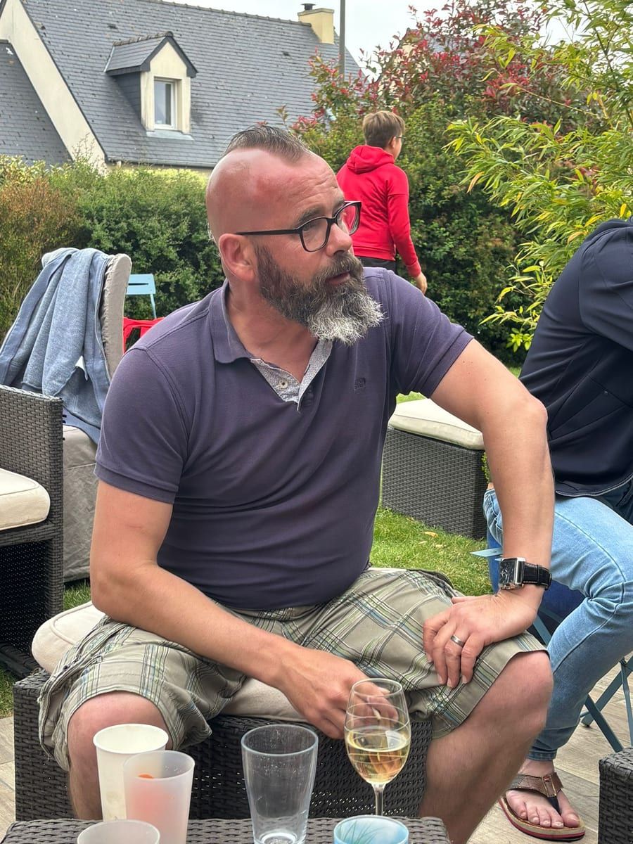 Profil de Sinan, 36 ans, Annonces gay à Les Vieux-Prés (Neuchâtel)