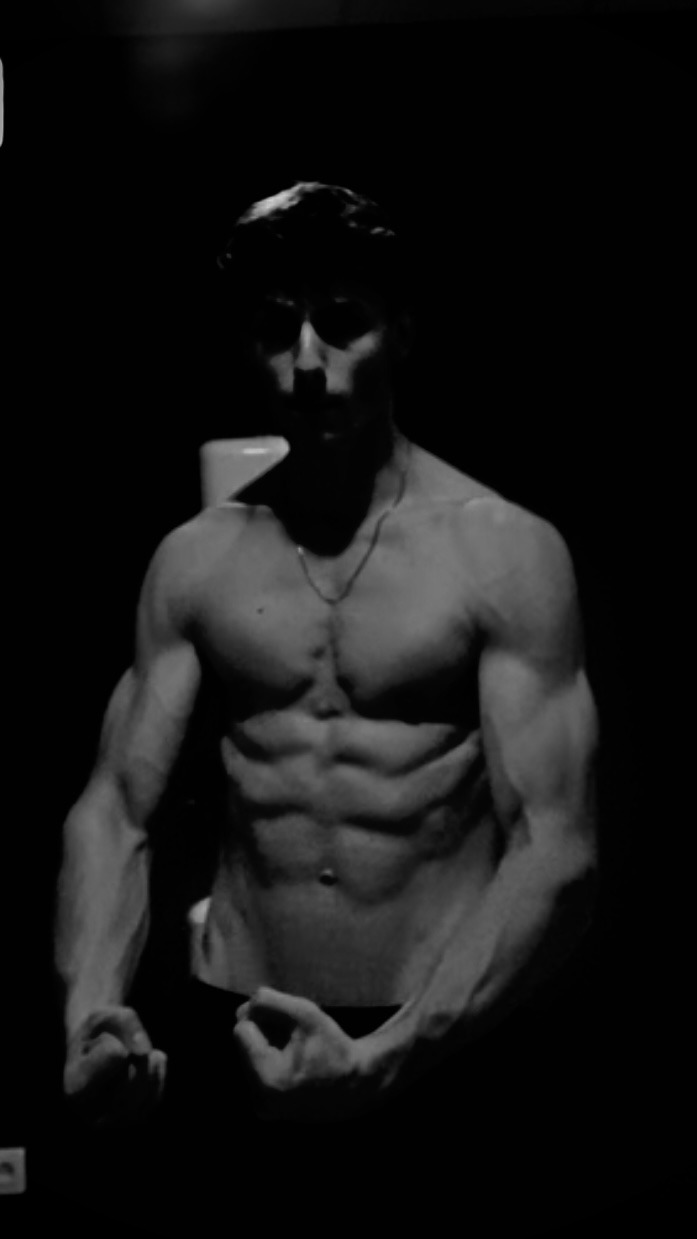 Clemant - Annonces gay à Fretereules Profil de Clemant, 37 ans, Annonces gay à Fretereules (Neuchâtel)