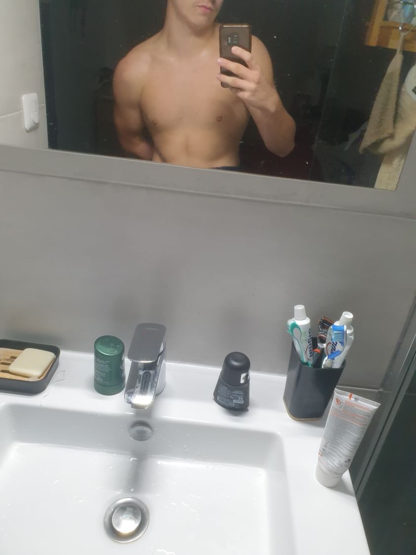 Merryl - Annonces gay à Les Ponts-de-Martel Profil de Merryl, 23 ans, Annonces gay à Les Ponts-de-Martel (Neuchâtel)