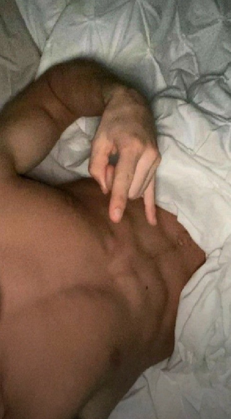 Dimitrios - Annonces gay à Môtiers NE Profil de Dimitrios, 44 ans, Annonces gay à Môtiers NE (Neuchâtel)