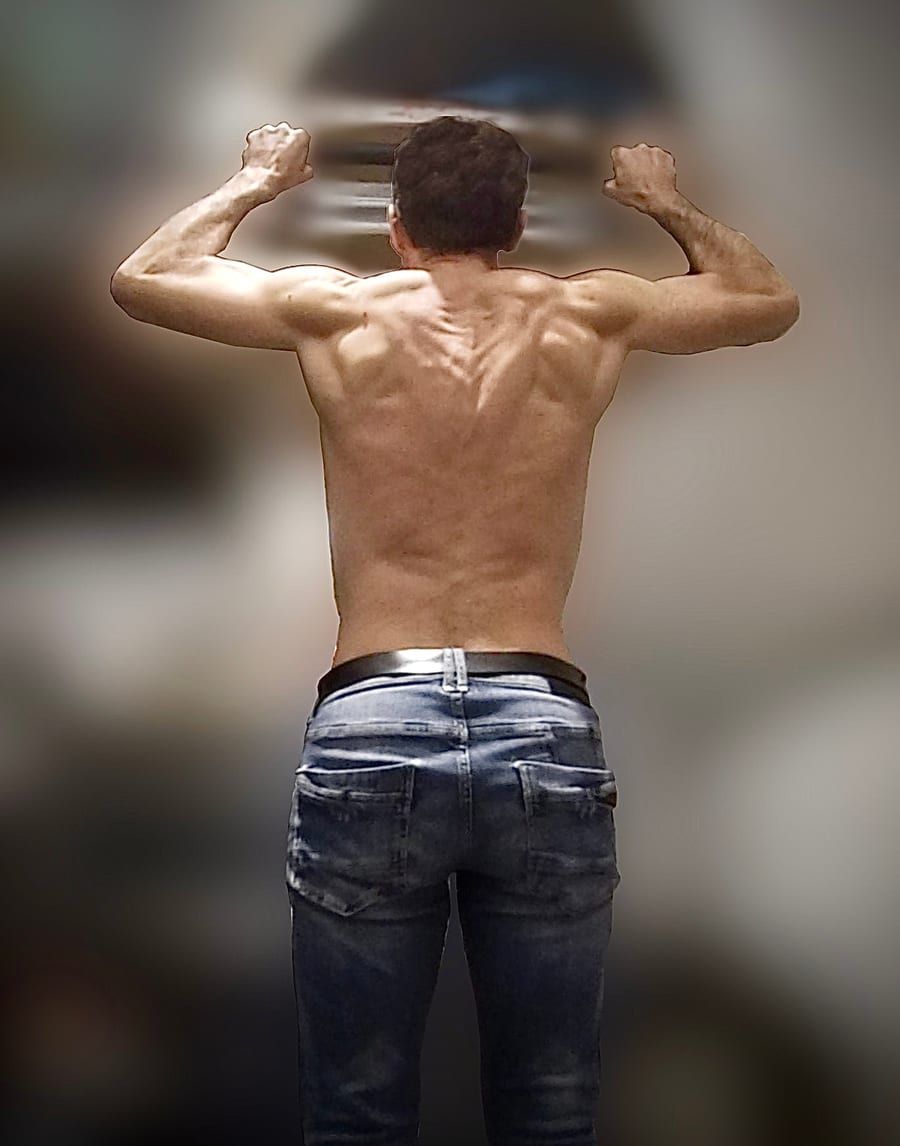 Finn - Annonces gay à Enges Profil de Finn, 34 ans, Annonces gay à Enges (Neuchâtel)