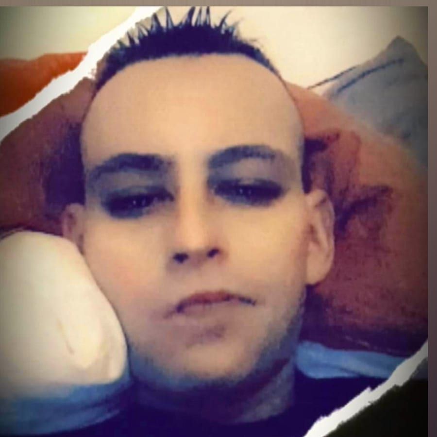Venceslas - Annonces gay à Chaumont Profil de Venceslas, 36 ans, Annonces gay à Chaumont (Neuchâtel)