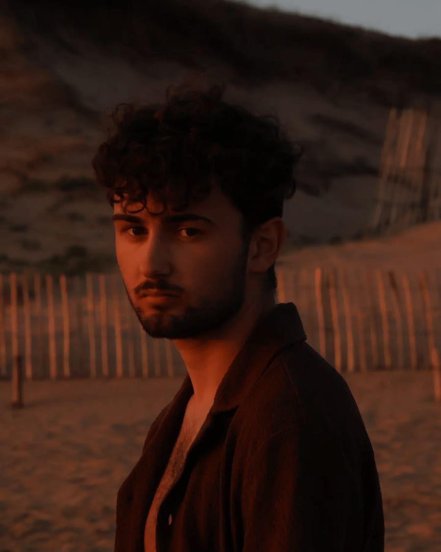 Leif - Annonces gay à Fenin Profil de Leif, 25 ans, Annonces gay à Fenin (Neuchâtel)