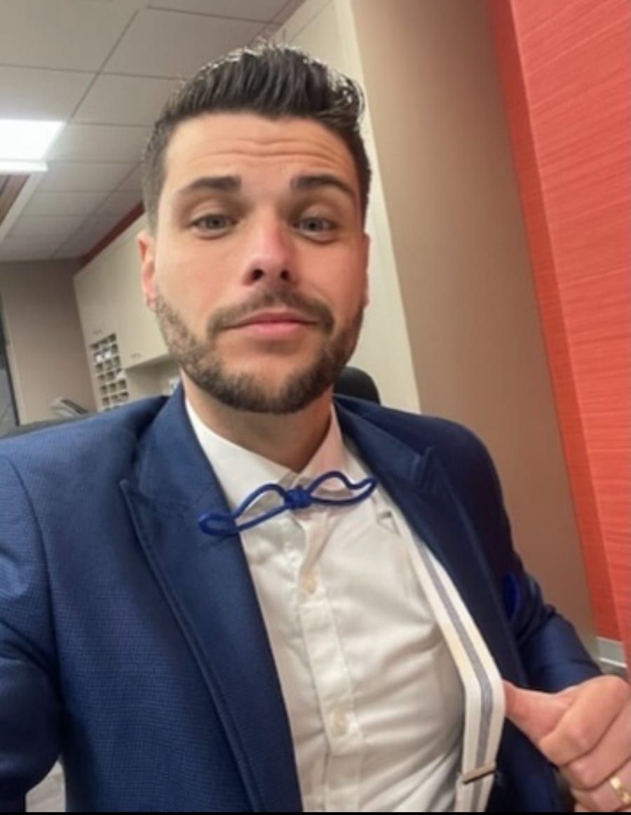 Aniceto - Annonces gay à Nods Profil de Aniceto, 39 ans, Annonces gay à Nods (Neuchâtel)