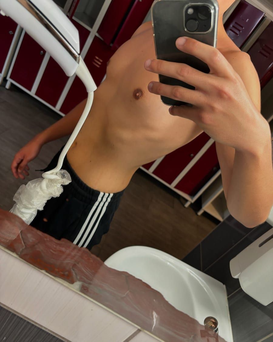 Nohlann - Annonces gay à Cortaillod Profil de Nohlann, 35 ans, Annonces gay à Cortaillod (Neuchâtel)