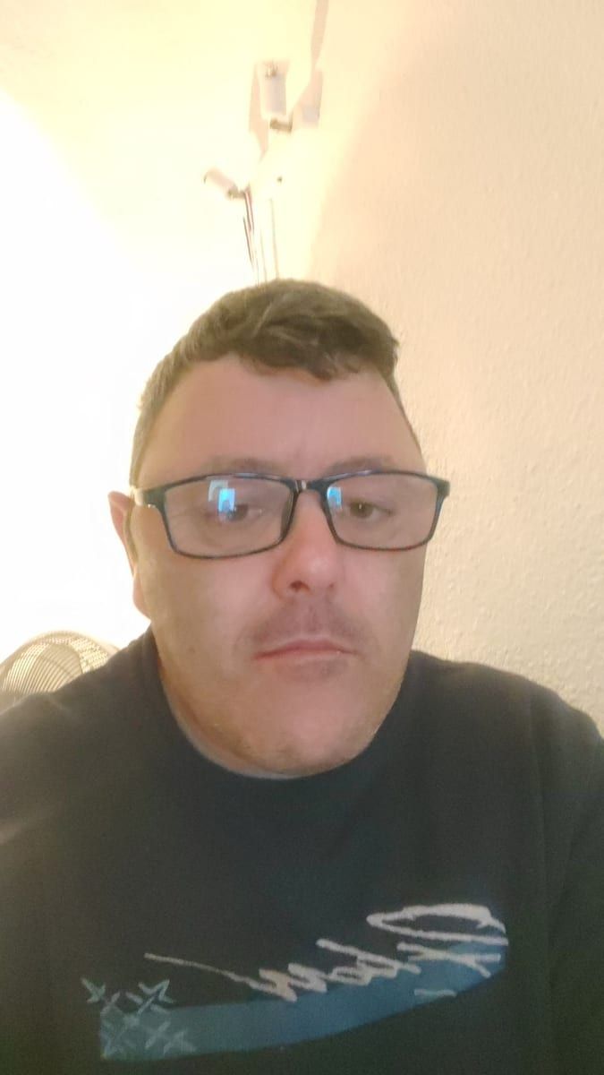 Profil de Harry-claude, 33 ans, Annonces gay à Colombier NE (Neuchâtel)