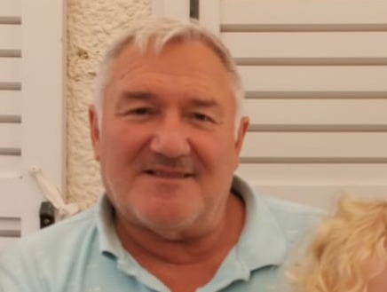 Profil de Mahmoudou, 40 ans, Annonces gay à St-Aubin-Sauges (Neuchâtel)