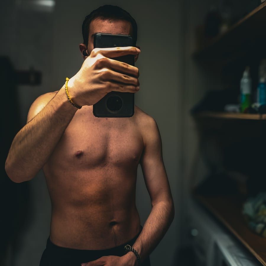 Jacques - Annonces gay à Peseux Profil de Jacques, 23 ans, Annonces gay à Peseux (Neuchâtel)