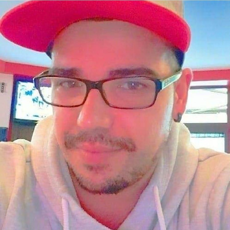 Kyliam - Annonces gay à Brot-Plamboz Profil de Kyliam, 22 ans, Annonces gay à Brot-Plamboz (Neuchâtel)
