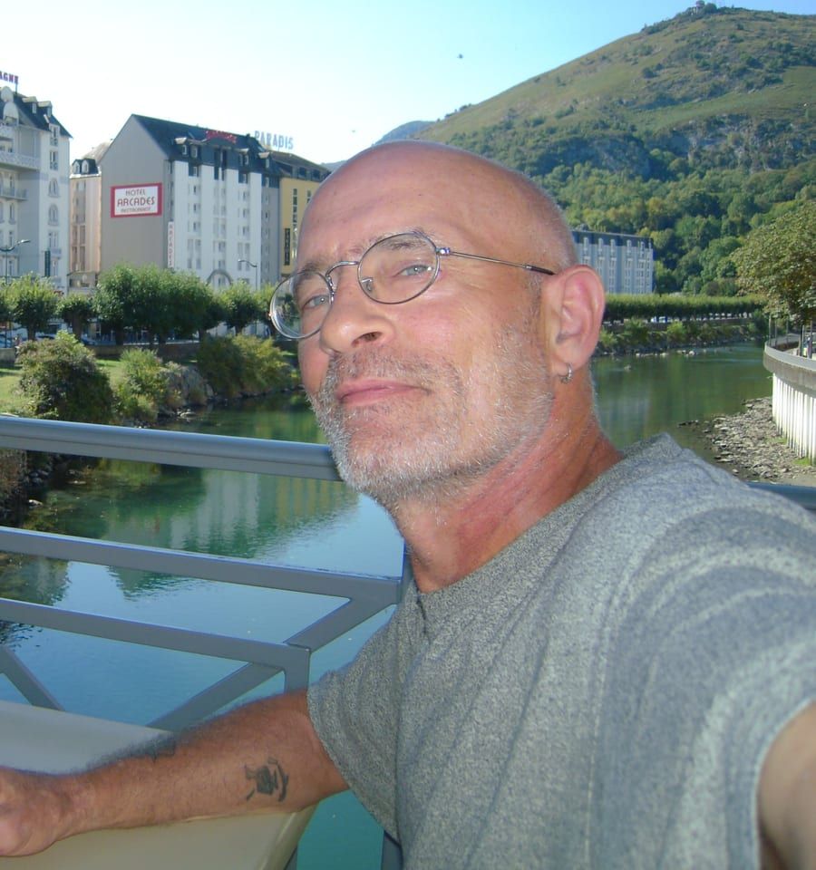 Guillerme - Annonces gay à Bôle Profil de Guillerme, 36 ans, Annonces gay à Bôle (Neuchâtel)