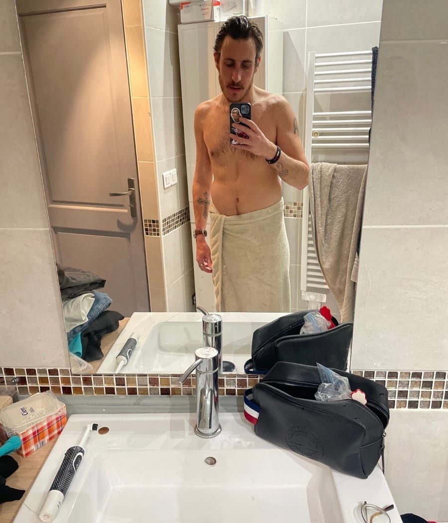 Matyas - Annonces gay à Chézard-St-Martin Profil de Matyas, 34 ans, Annonces gay à Chézard-St-Martin (Neuchâtel)
