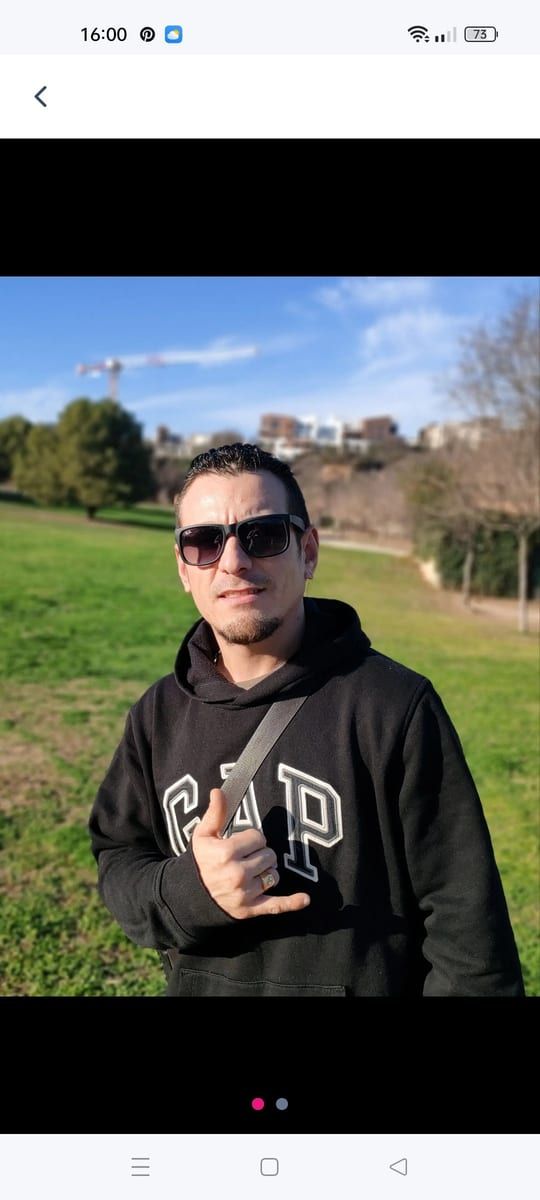 Ashraf - Annonces gay à Le Pâquier NE Profil de Ashraf, 38 ans, Annonces gay à Le Pâquier NE (Neuchâtel)