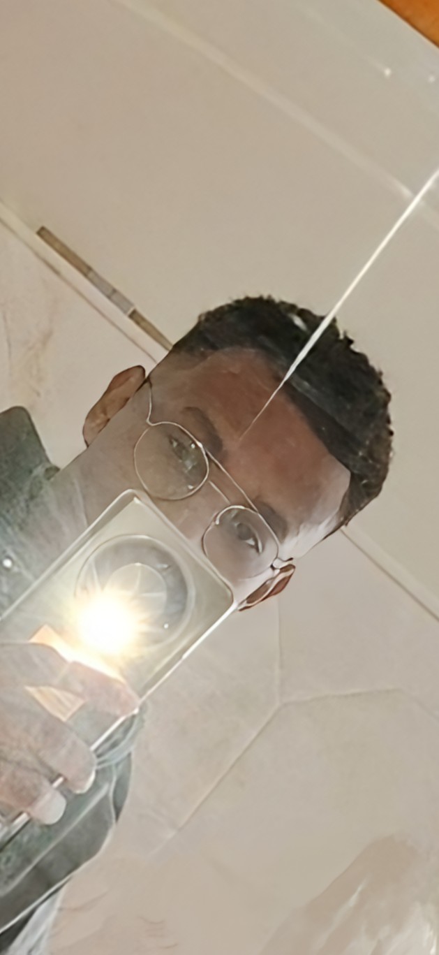 Jhonatan - Annonces gay à Dombresson Profil de Jhonatan, 43 ans, Annonces gay à Dombresson (Neuchâtel)