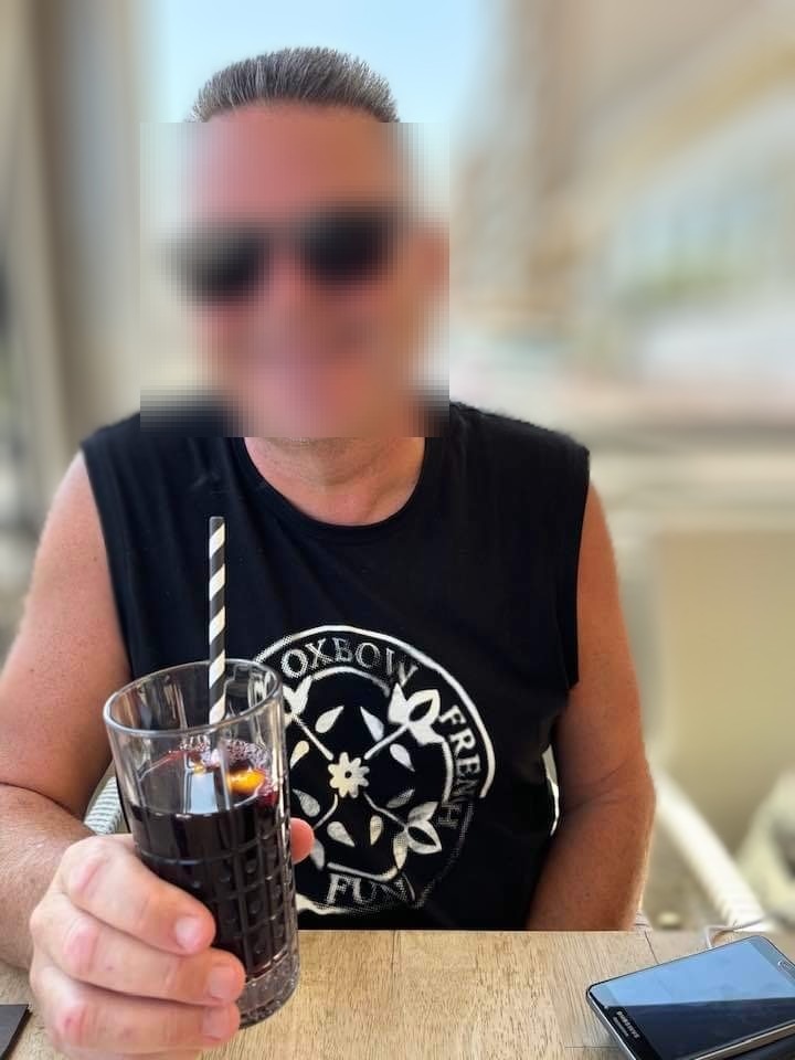 Skender - Annonces gay à Peseux Profil de Skender, 37 ans, Annonces gay à Peseux (Neuchâtel)