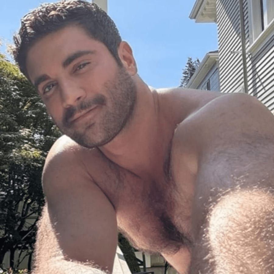 Profil de Jianny, 26 ans, Annonces gay à St-Aubin-Sauges (Neuchâtel)
